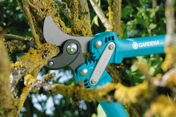 Сучкорез Gardena 500al