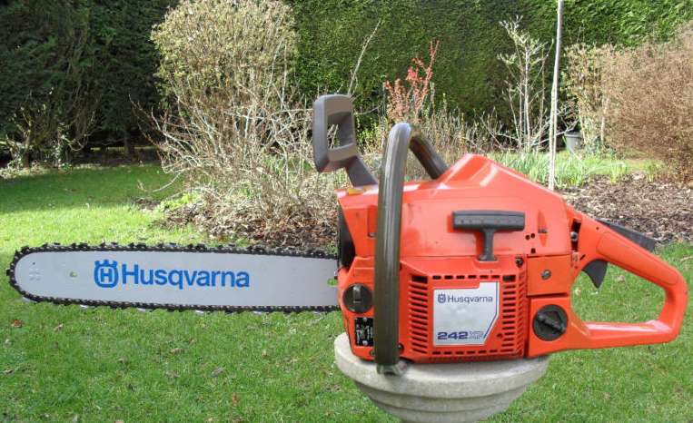 husqvarna 242