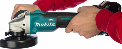 makita-DGA504RF