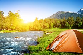 ourist_tent